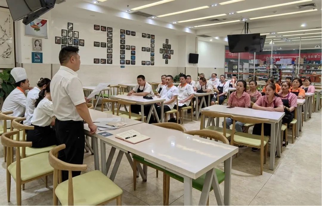 严守安全关！西科餐饮集团开展秋季食堂安全专项检查工作